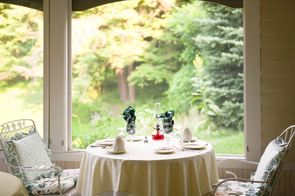 Stockbridge Country Inn (Adults Only) Εξωτερικό φωτογραφία