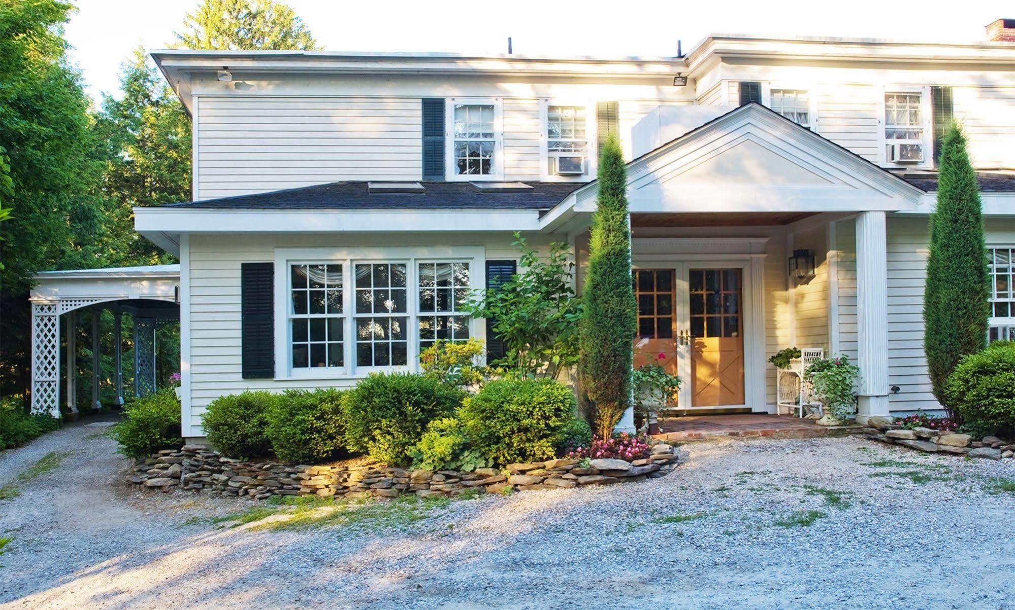 Stockbridge Country Inn (Adults Only) Εξωτερικό φωτογραφία